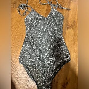 Albion fit one piece